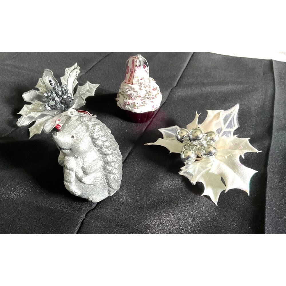 Lot4 Silver Glitter Ornaments Christmas Holiday Poinsettia, Holly, Hedgehog,cake - Picture 3 of 8